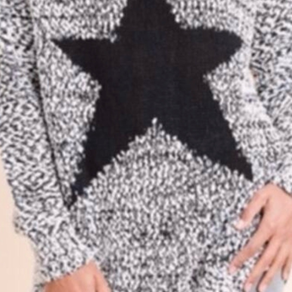 Doe & Rae Black Star Patterned Sweater - Picture 3 of 3